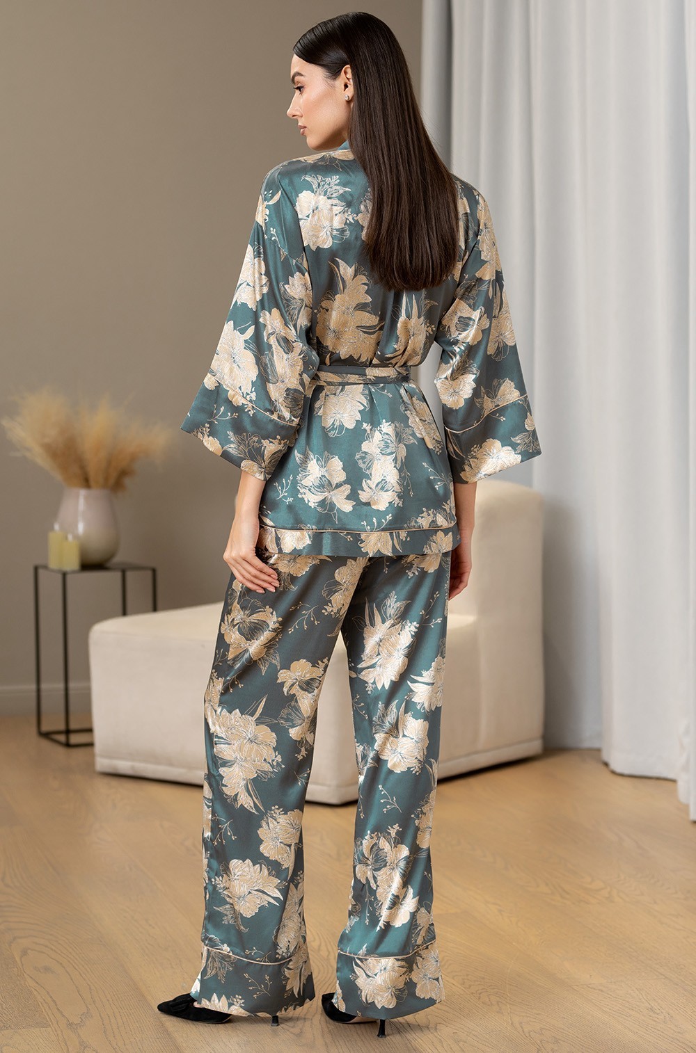 Ornelia 3834