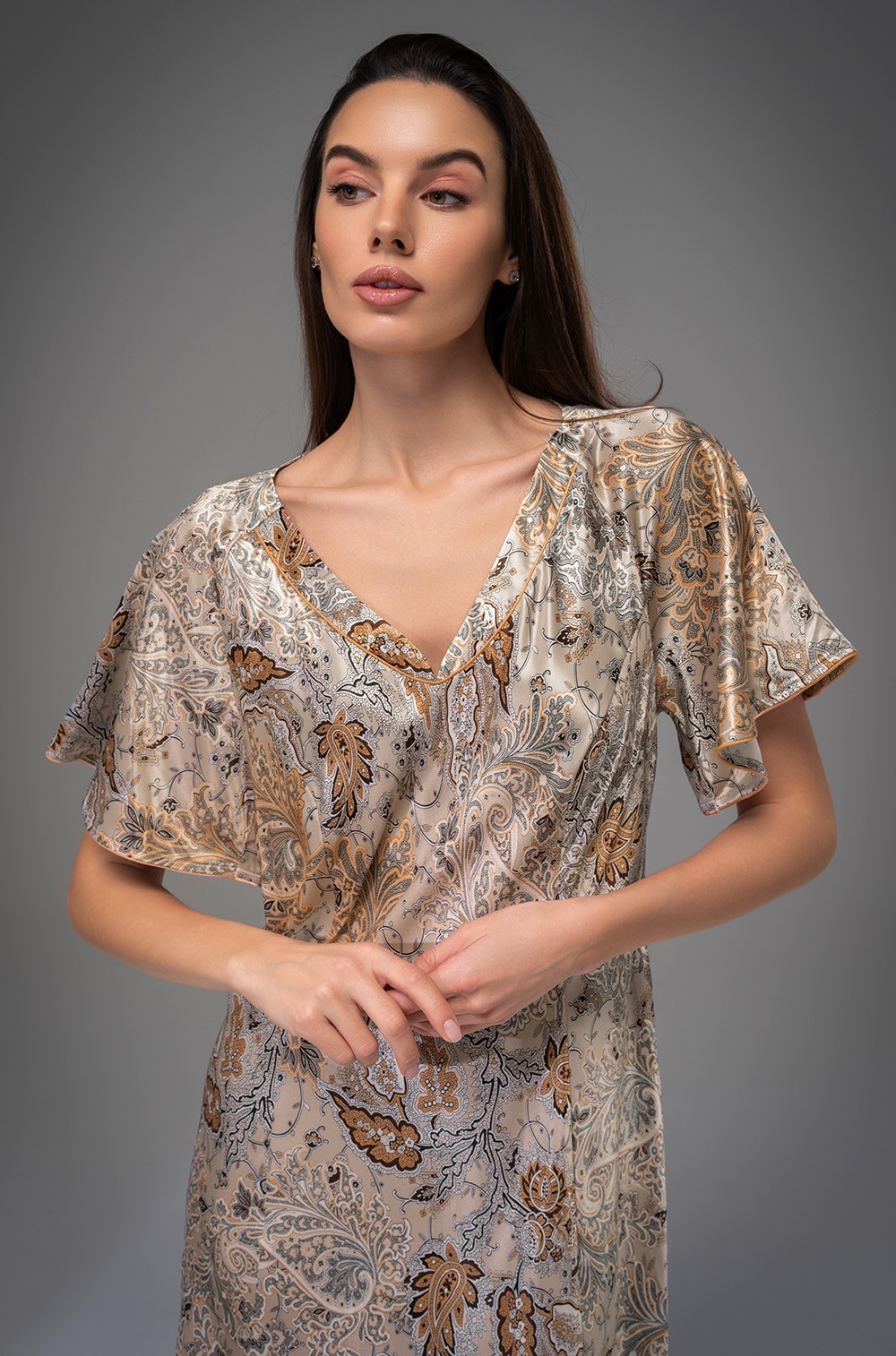 Livia 4498