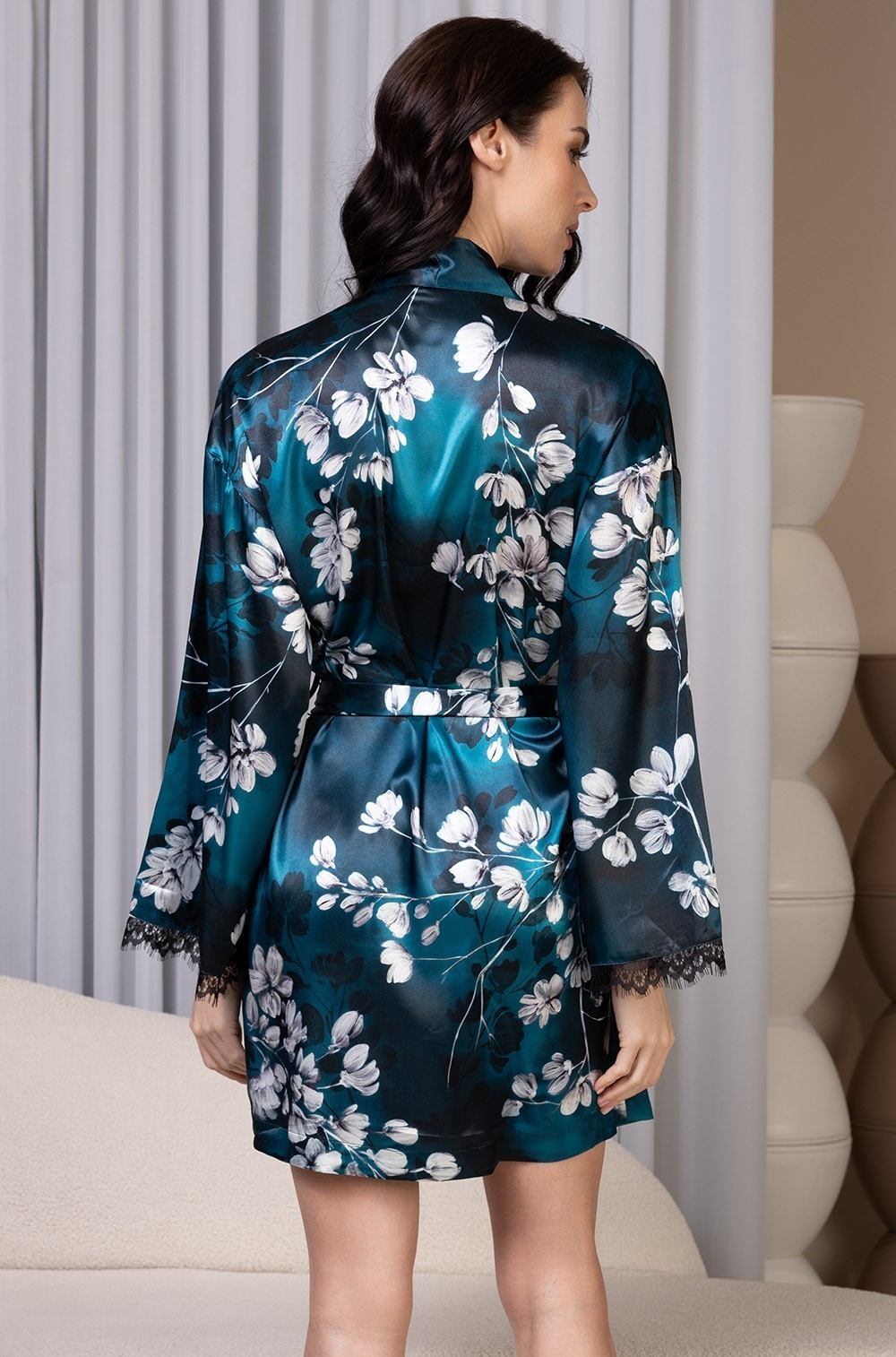Eliana 4923