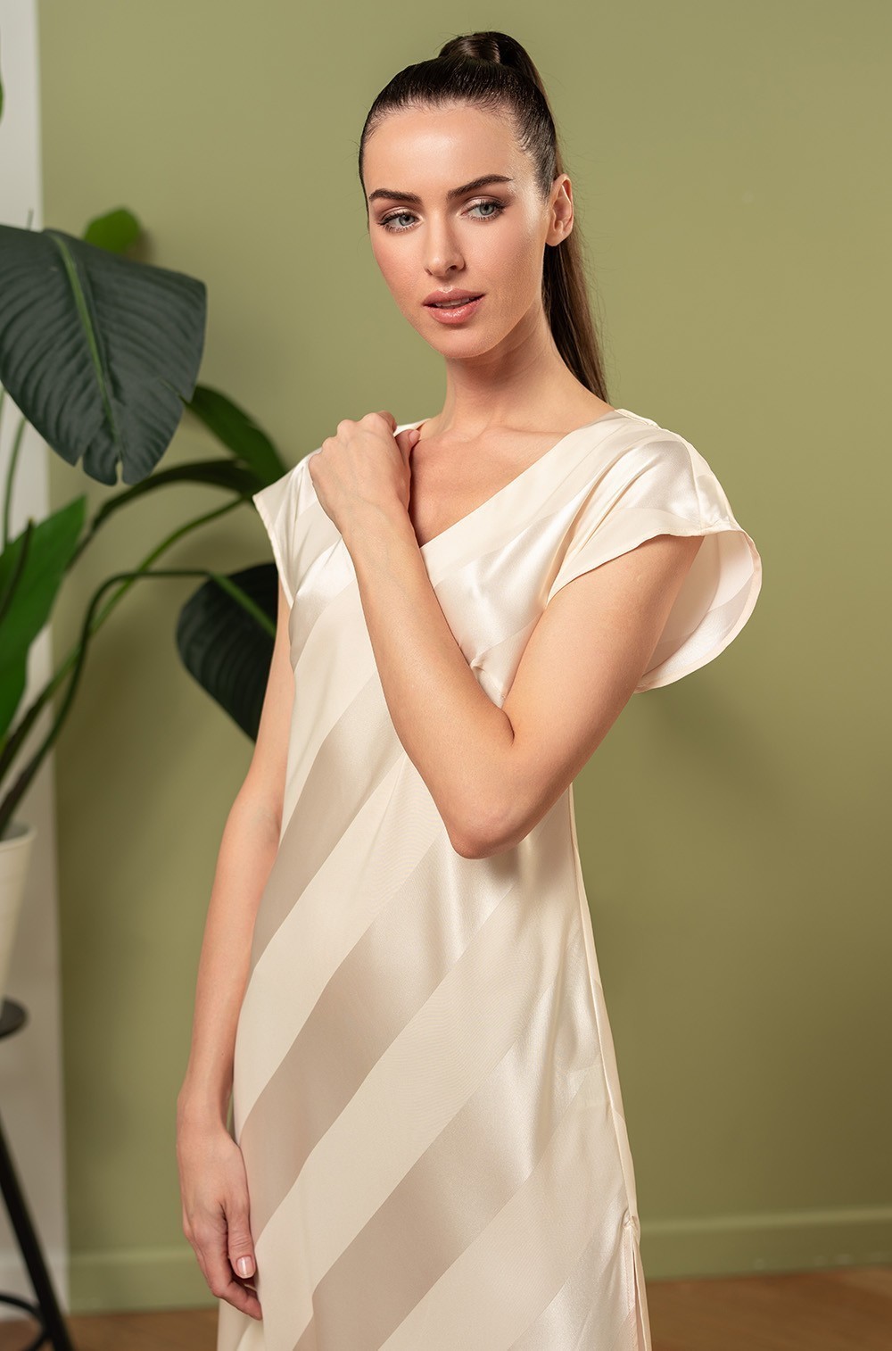 Ilona 7548
